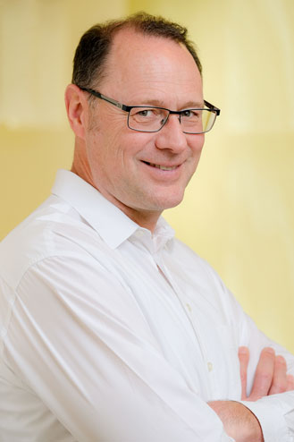 Dr. Dr. Lars-Uwe Schmidt-Wondra